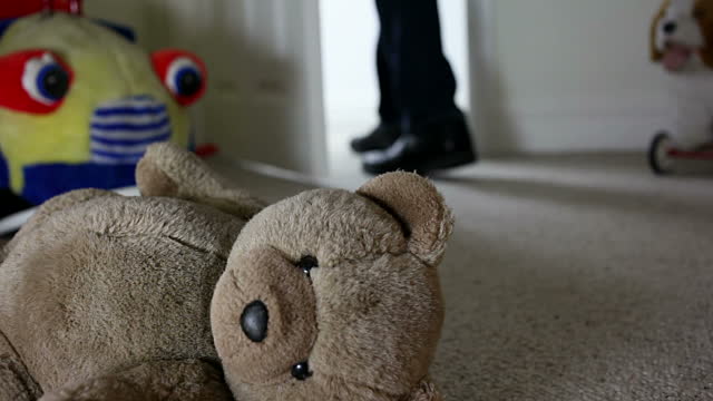 Σοκάρουν οι λεπτομέρειες για τη μητέρα που βασάνιζε τα παιδιά της – ΒΙΝΤΕΟ