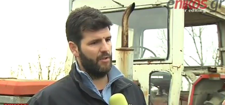 Σε αγροτικό μπλόκο ο γιος βουλευτή του ΣΥΡΙΖΑ – ΒΙΝΤΕΟ