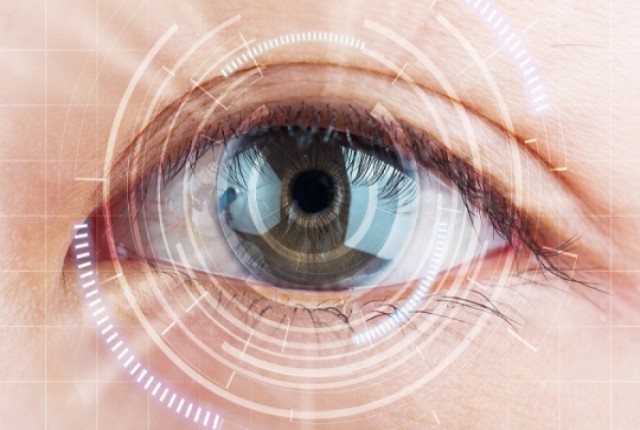 «Οφθαλμικό εγκεφαλικό»: Ποια είναι τα συμπτώματα, ποιοι κινδυνεύουν περισσότερο