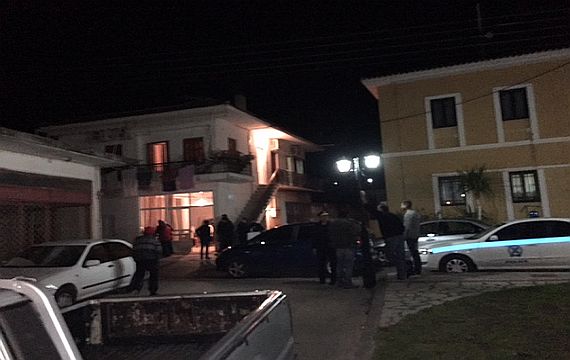 Σοκάρουν οι λεπτομέρειες του φονικού: Σκότωσε τη μητέρα του… για τα κουτσομπολιά