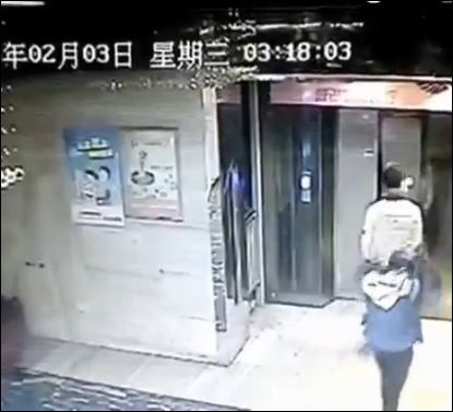 Ασανσέρ “κατάπιε” άνδρα στην Κίνα – ΒΙΝΤΕΟ