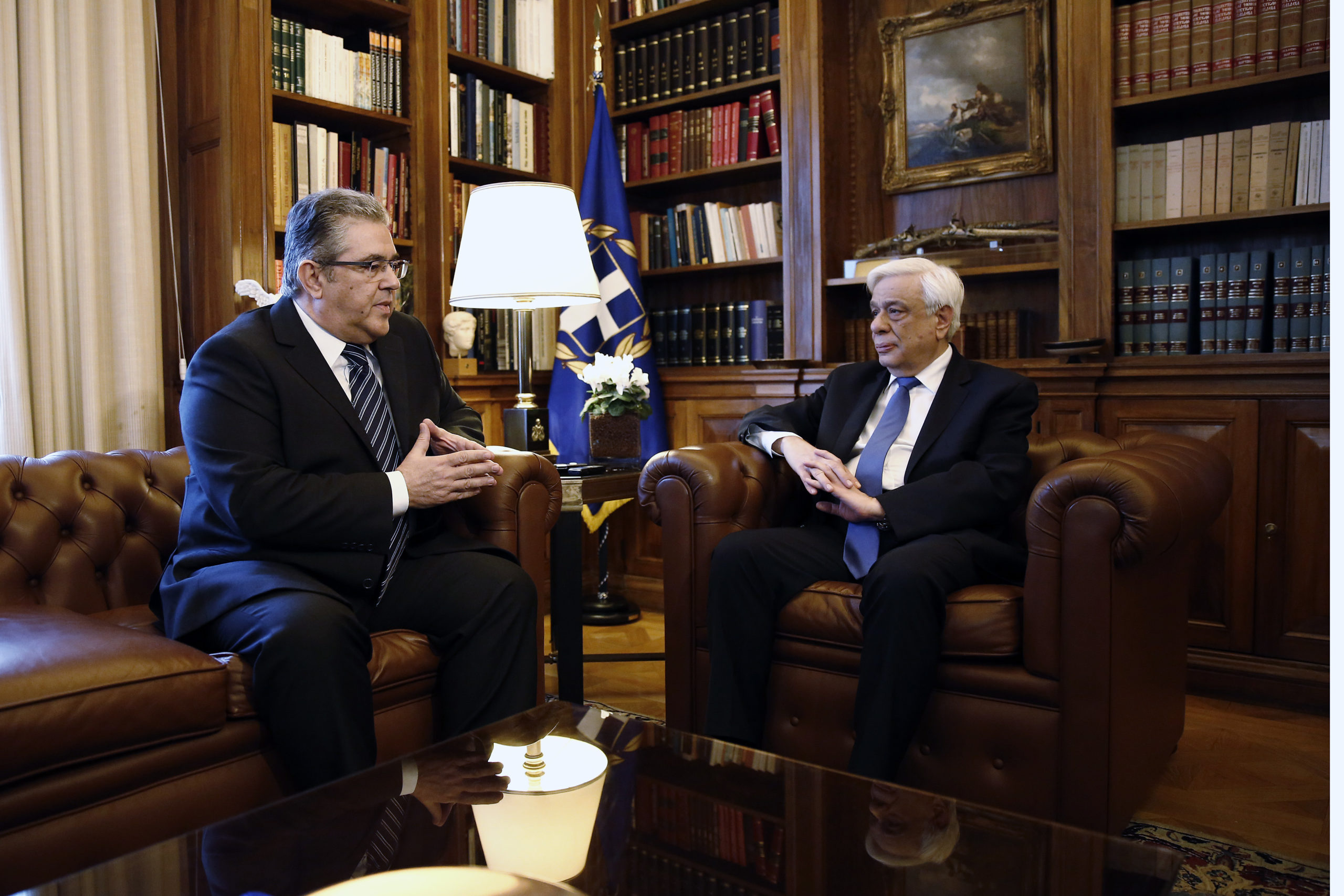 Τι συζήτησαν Παυλόπουλος – Κουτσούμπας – ΦΩΤΟ