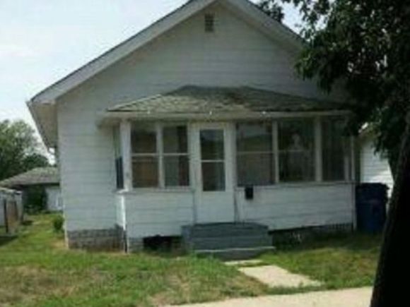 Το σπίτι που σκορπούσε τον τρόμο στις ΗΠΑ κατεδαφίστηκε – ΦΩΤΟ