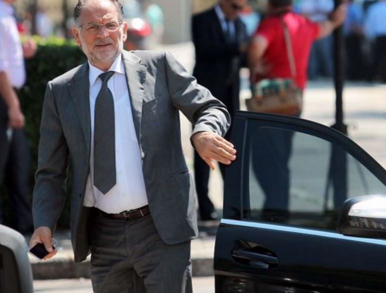 Ο Αλβανός βουλευτής που αρνείται την ύπαρξη Ελληνικής Μειονότητας στη Χιμάρα