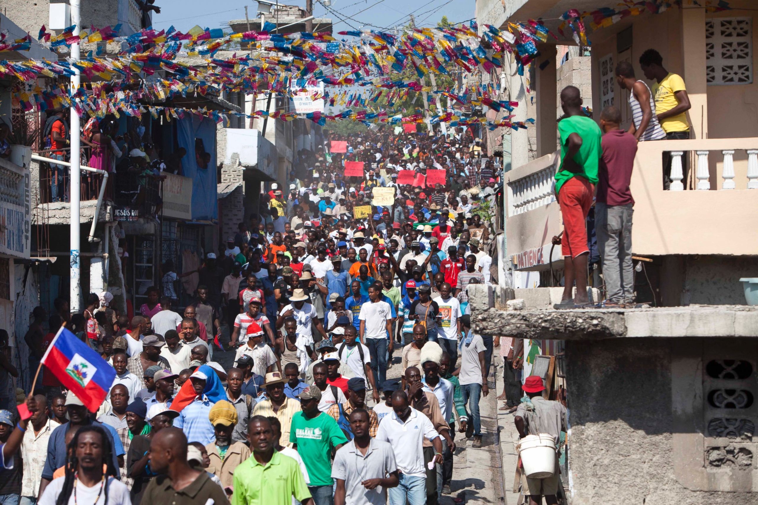 Αϊτή: Διαδηλωτές ξυλοκόπησαν μέχρι θανάτου άνδρα στην πρωτεύουσα