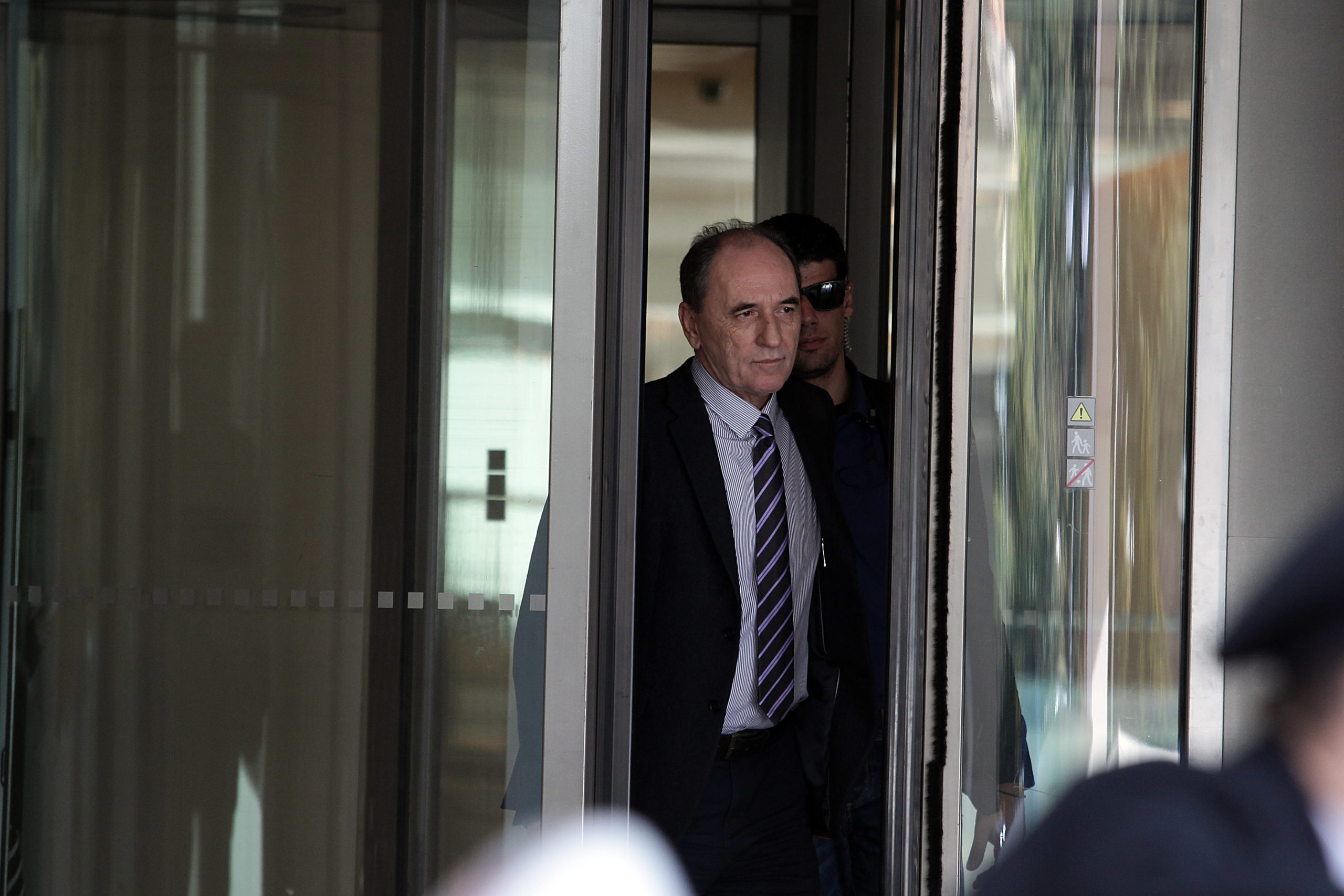 Στο τραπέζι η παράταση της προστασίας για τα κόκκινα δάνεια