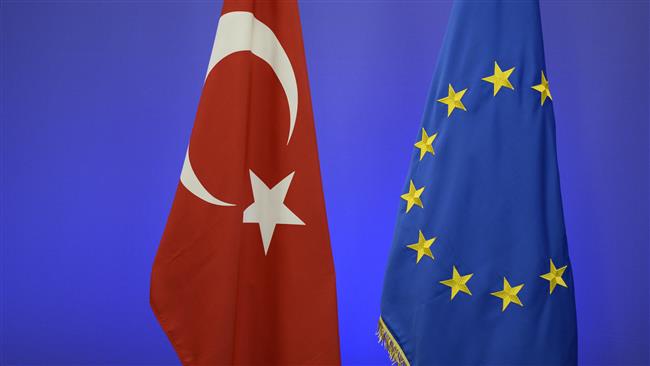 Εγκρίθηκαν τα 3 δισ. ευρώ προς την Τουρκία για το προσφυγικό
