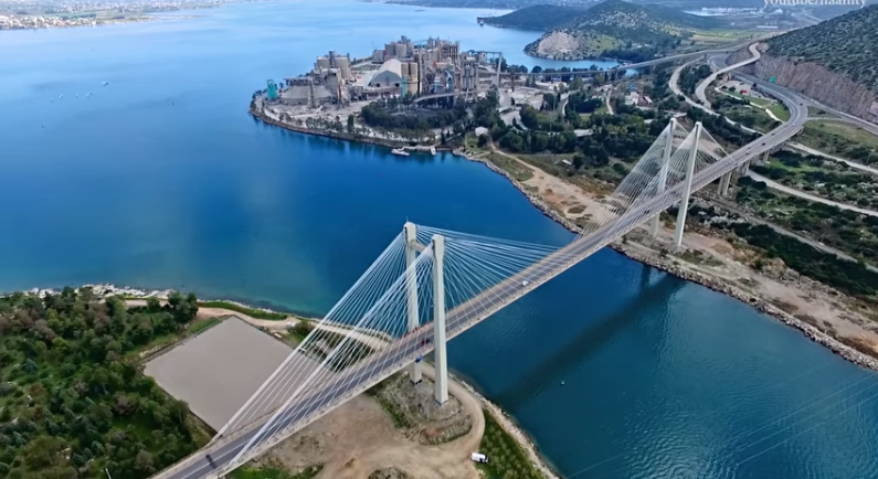 Οι μαγικές εικόνες από το drone που πέταξε πάνω από τη Χαλκίδα – ΒΙΝΤΕΟ