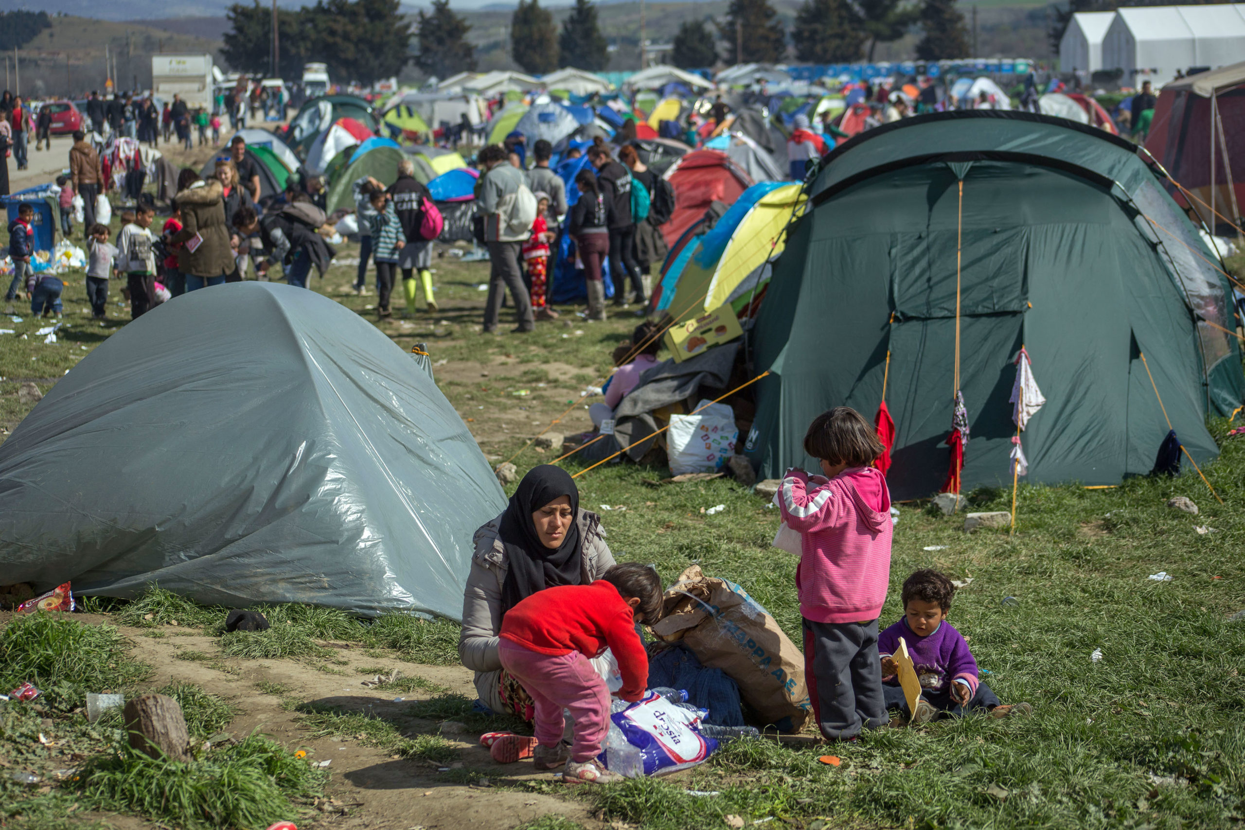 13.000 πρόσφυγες εγκλωβισμένοι στην Ειδομένη