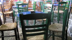 Ανεπανάληπτη πινακίδα σε καφενείο των Τρικάλων – ΦΩΤΟ