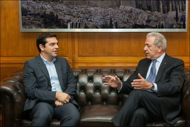 Συνάντηση Τσίπρα – Αβραμόπουλου το μεσημέρι στο Μαξίμου