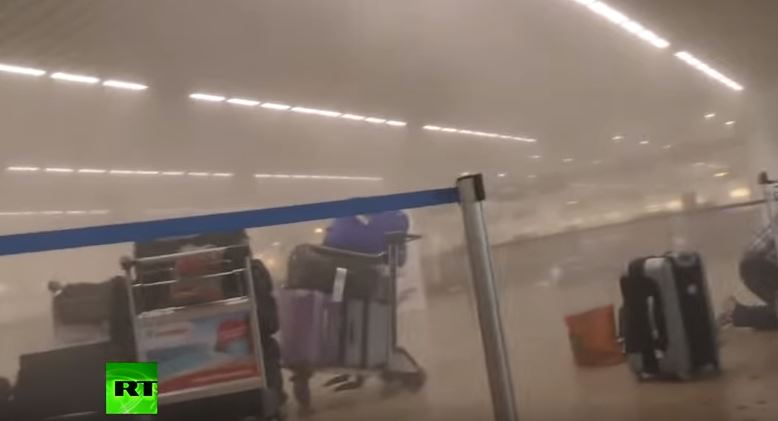 ΒΙΝΤΕΟ-Ντοκουμέντο μέσα από το αεροδρόμιο αμέσως μετά την έκρηξη