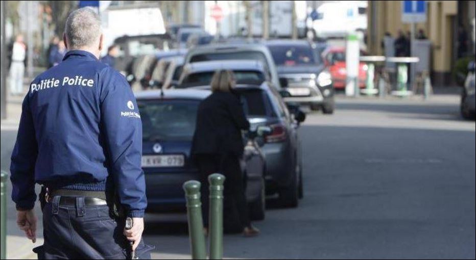 Oι πρώτες φωτογραφίες από τις Βρυξέλλες μετά την ανταλλαγή πυροβολισμών
