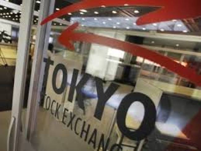 Τόκιο: Άνοιγμα στα χνάρια της πτώσης της Wall Street