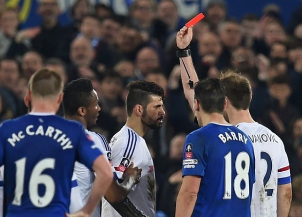 Ο Ντιέγκο Κόστα αρνείται ότι δάγκωσε τον αντίπαλο του