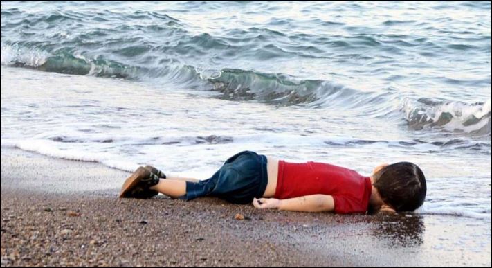 O μικρός Αϊλάν έγινε γκράφιτι στην Φρανκφούρτη – ΦΩΤΟ