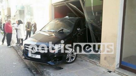 Αυτή η στάθμευση στον Πύργο Ηλείας αξίζει… βραβείο – ΒΙΝΤΕΟ