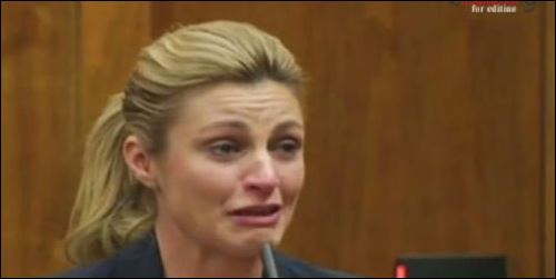 55 εκατ. δολάρια επιδίκασε το δικαστήριο στην Έριν Άντριους για το γυμνό βίντεο – ΒΙΝΤΕΟ