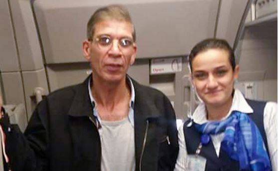 Selfie του αεροπειρατή και με αεροσυνοδό – ΦΩΤΟ