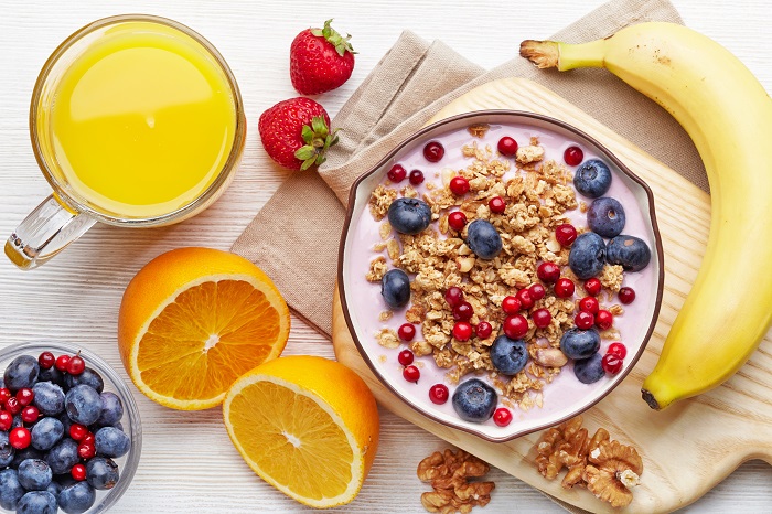 Ιδέες για υγιεινό πρωινό: 6 θρεπτικές τροφές για να ξεκινήσετε τη μέρα σας