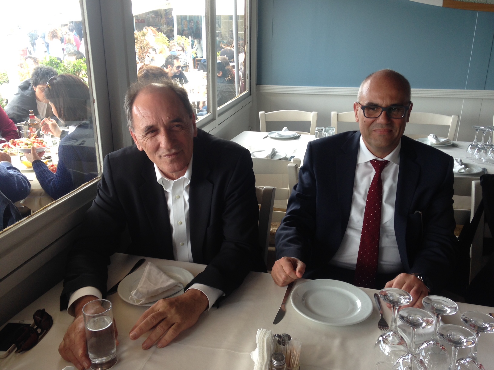 Στην ίδια ταβέρνα για μπακαλιάρο ο Σταθάκης και η Μαρέβα Μητσοτάκη – ΦΩΤΟ