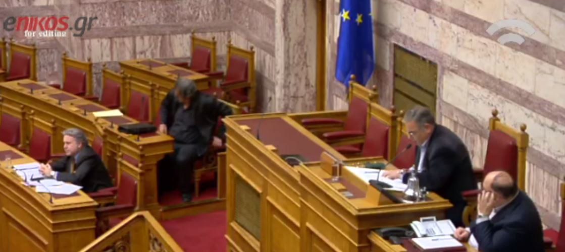 Έντονες αντιδράσεις λόγω της απουσίας υπουργών από τον κοινοβουλευτικό έλεγχο – ΒΙΝΤΕΟ