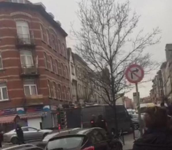 Πυροβολισμοί στις Βρυξέλλες – ΦΩΤΟ – ΤΩΡΑ