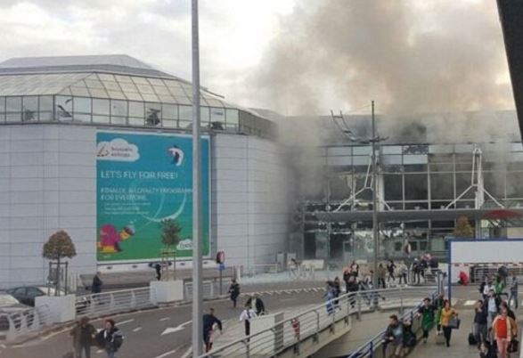 Βρυξέλλες: Δίπλα στο check – in της American Airlines οι εκρήξεις – ΦΩΤΟ