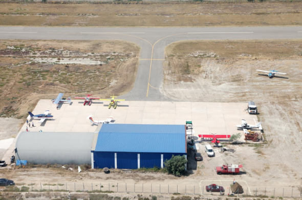 Αερολέσχη στο Μεσολόγγι εμπλέκεται σε κύκλωμα διακίνησης μεταναστών