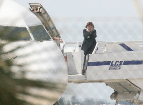 Ο αεροπειρατής πετά έξω από το αεροσκάφος την 4σέλιδη ερωτική επιστολή – ΦΩΤΟ