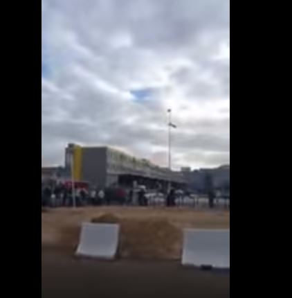 Δεκάδες ασθενοφόρα στο αεροδρόμιο των Βρυξελλών – ΒΙΝΤΕΟ