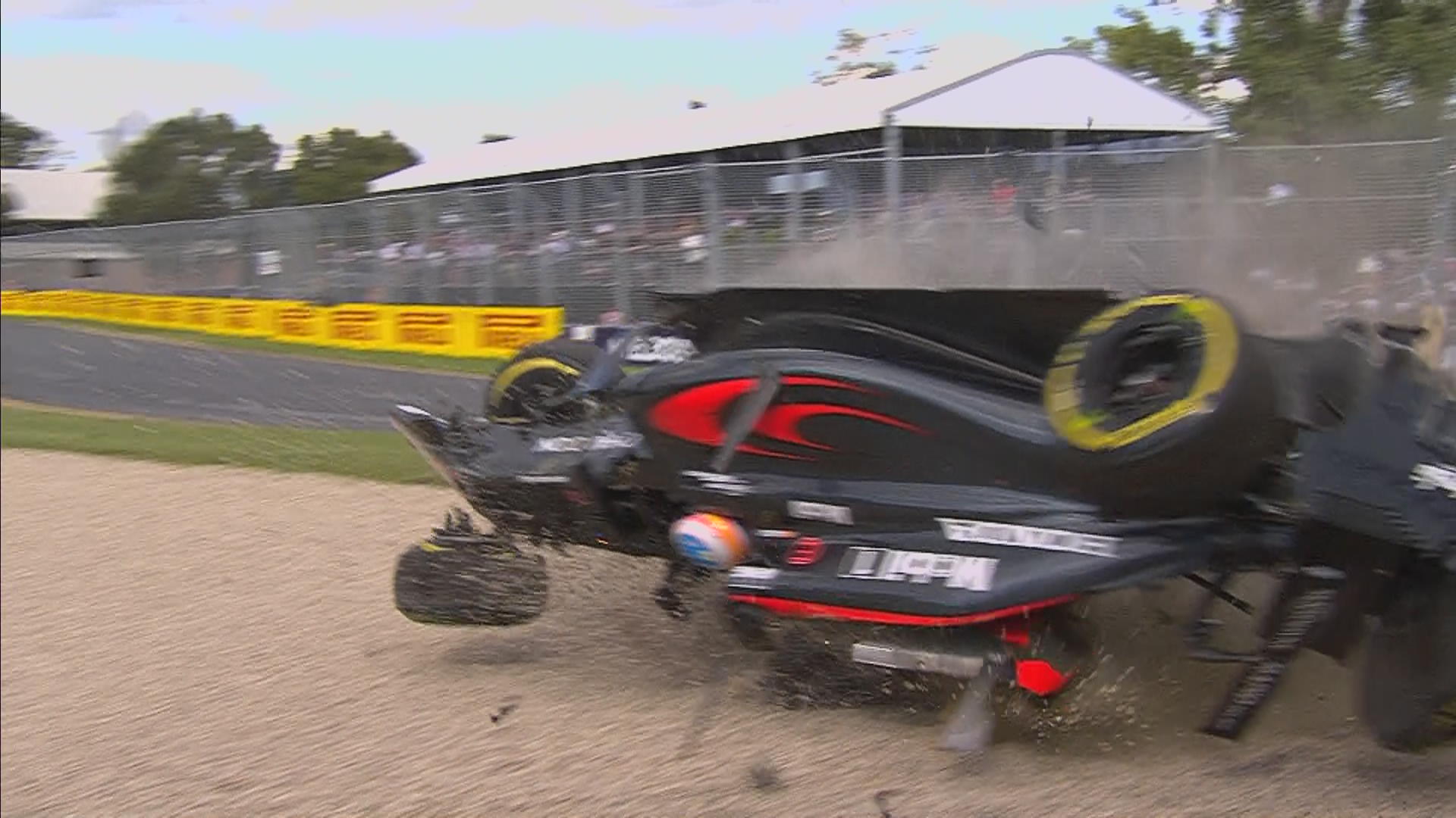 Τρομακτική σύγκρουση Αλόνσο – Γκουτιέρεζ στο Γκραν Πρι της Αυστραλίας –ΒΙΝΤΕΟ