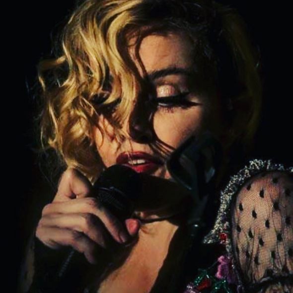 Συγκλονίζει το ξέσπασμα της Μαντόνα στη σκηνή: Έχασα το γιο μου – ΒΙΝΤΕΟ