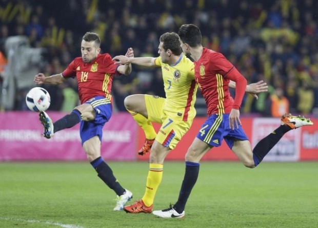 «Λευκή» ισοπαλία για Ισπανία