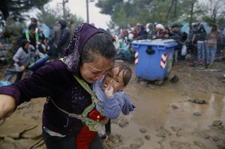 Για τρίτη ημέρα παραμένει κλειστή η ζώνη Ελλάδας-Σκοπίων