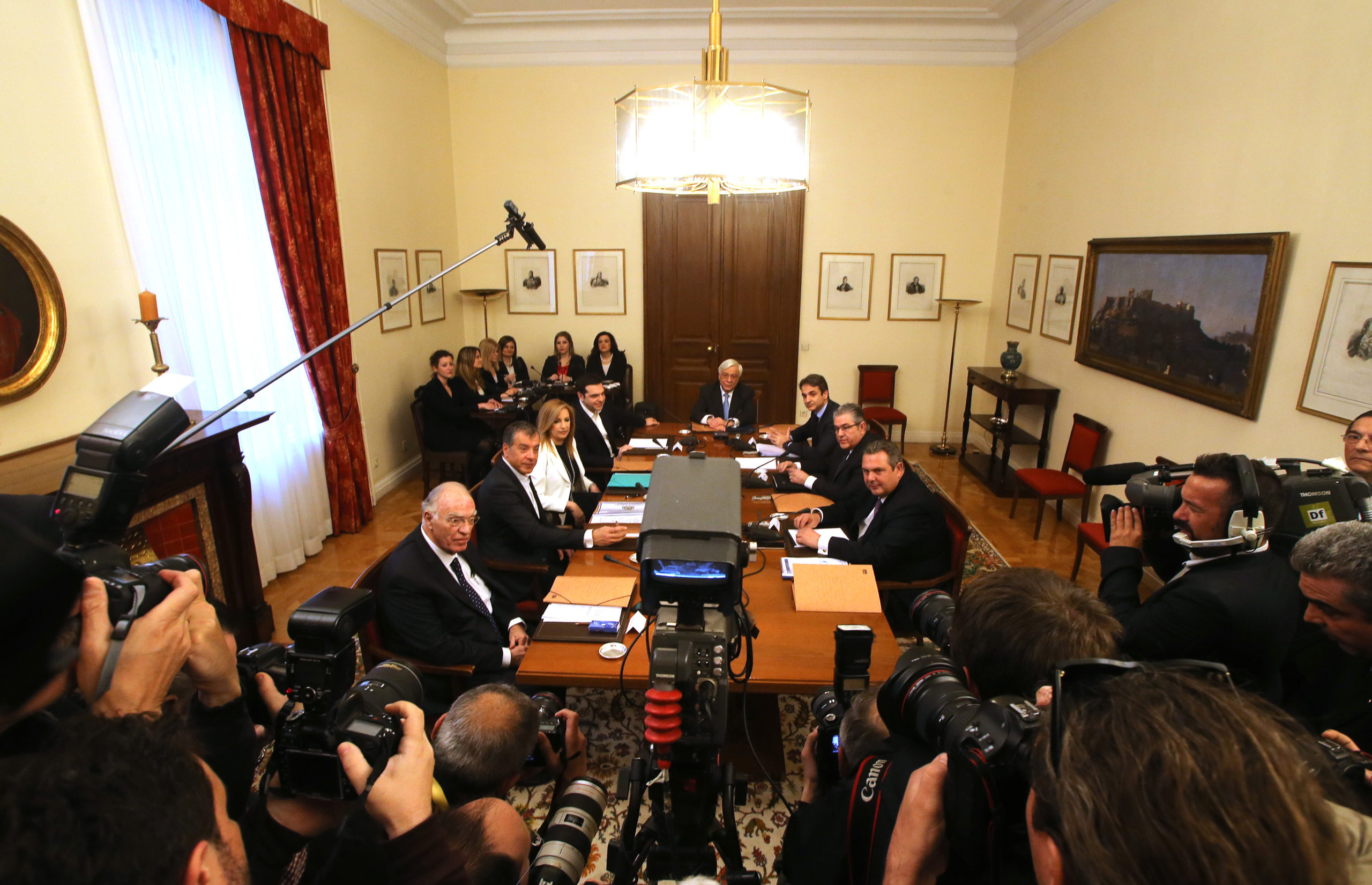 Σε εξέλιξη η σύσκεψη των πολιτικών αρχηγών υπό τον Πρόεδρο της Δημοκρατίας – ΦΩΤΟ – ΒΙΝΤΕΟ