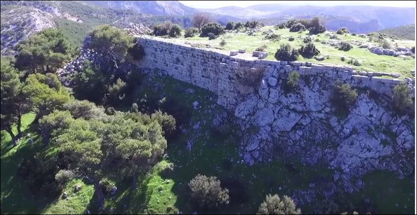 Το μαγευτικό «Φρούριο Φυλής» από ψηλά – ΒΙΝΤΕΟ