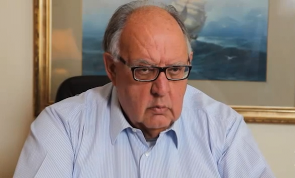 Πάγκαλος: Ο Τσίπρας χάσκει σαν να του καθαρίζουν αυγά