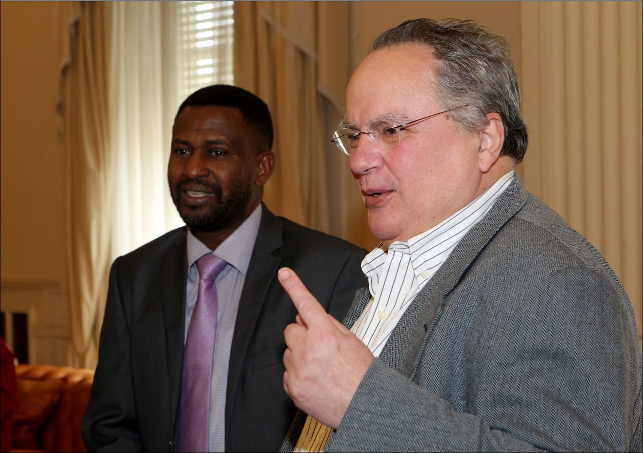 O Έλληνας αξιωματικός που απελευθερώθηκε από τις φυλακές του Μπουρουντί – ΦΩΤΟ