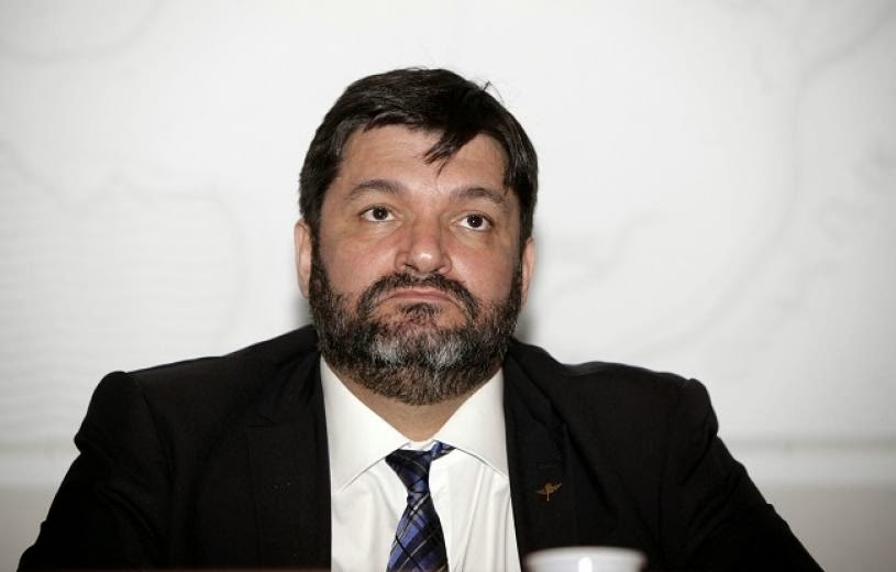 Οξύτατη αντίδραση του ΣΥΡΙΖΑ στο σχόλιο του Κρανιδιώτη για τον Μουζάλα