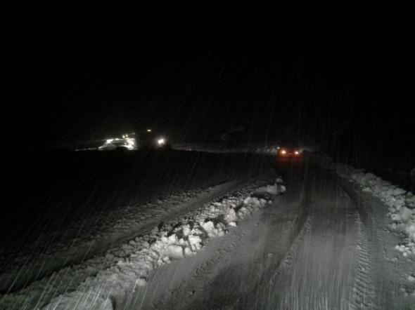 Προβλήματα από τη χιονόπτωση στην ορεινή Πέλλα – Που χρειάζονται αλυσίδες