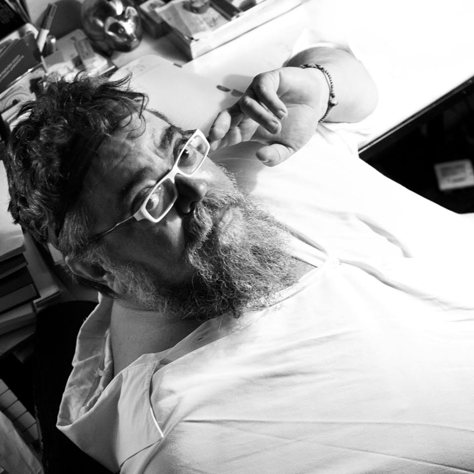 Στο πλευρό της Τσανακλίδου ο Κραουνάκης για το εξώφυλλο του Down Town