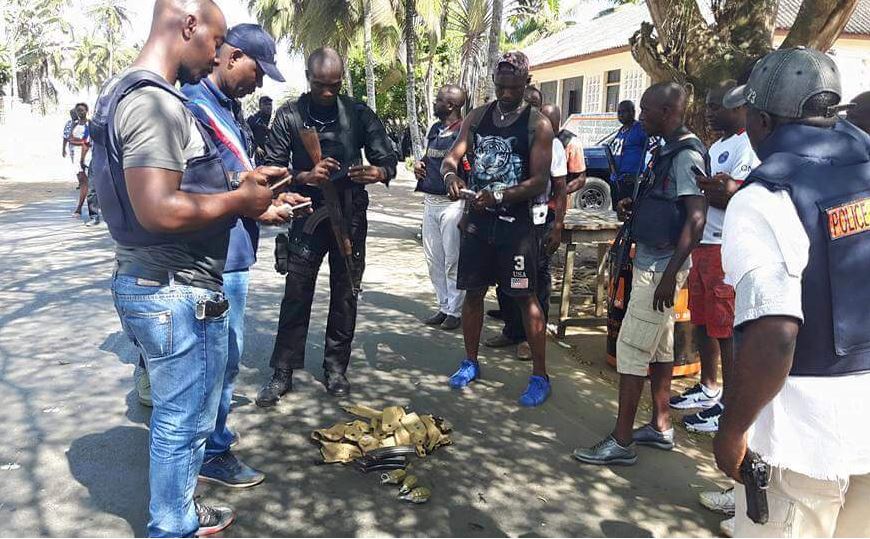 Στην Ακτή Ελεφαντοστού Γάλλοι υπουργοί για συνδρομή και συμπαράσταση
