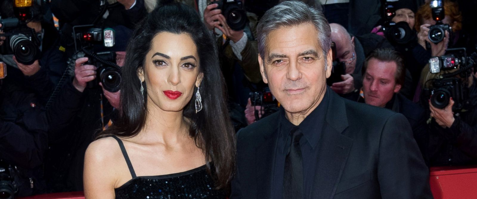 Το ζεύγος Κλούνεϊ συναντήθηκε με Σύρους πρόσφυγες – ΒΙΝΤΕΟ