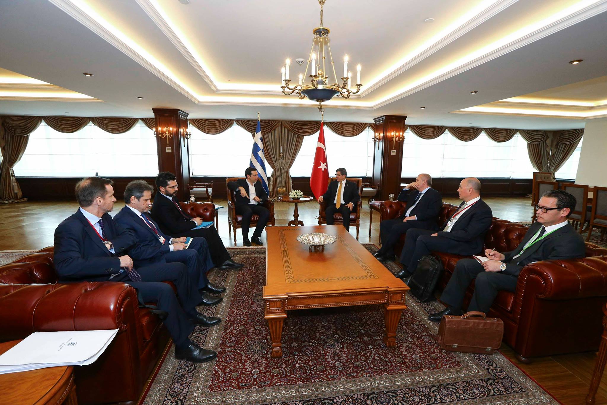 Σε εξέλιξη η συνεδρίαση του Ανωτάτου Συμβουλίου Συνεργασίας Ελλάδας – Τουρκίας