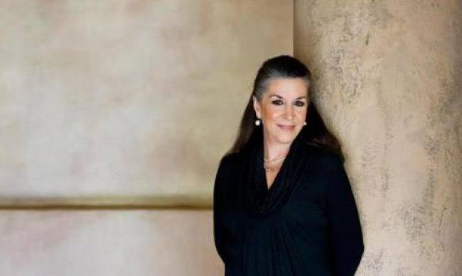 Η Μεντή τραγουδά για το φθινόπωρο!