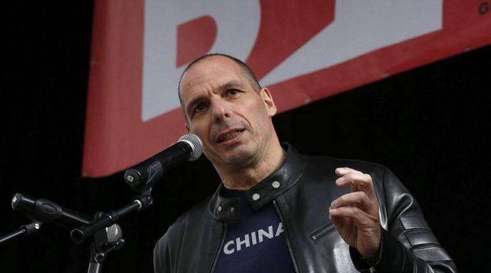 Βαρουφάκης: Όσοι συγκρουστήκαμε με τον Τσίπρα καλούμαστε τώρα να βάλουμε πλάτη