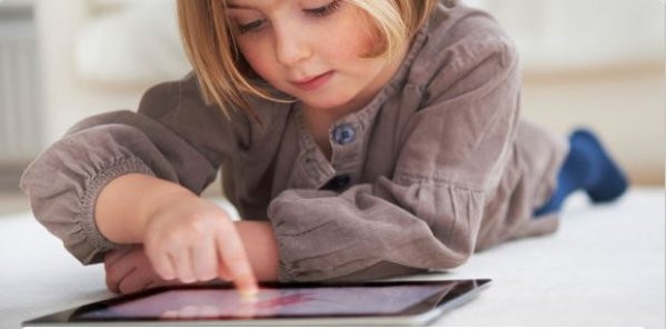 Aπό ποια ηλικία πρέπει το παιδί να έχει ipad;