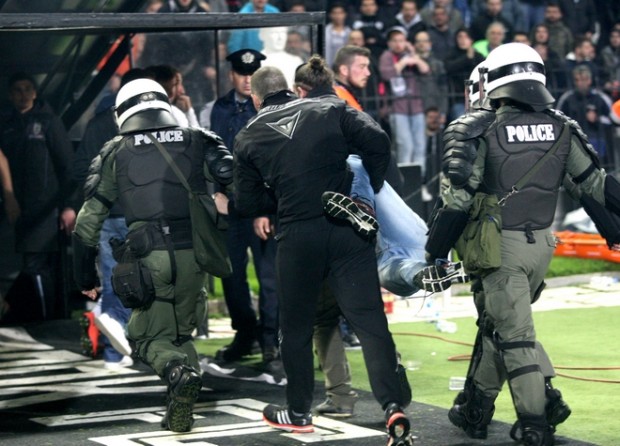 Συλλήψεις στην Τούμπα – ΦΩΤΟ