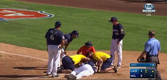 Μπέιζμπολ: Στο νοσοκομείο με κατάγματα στο πρόσωπο από μπαλιά – ΒΙΝΤΕΟ